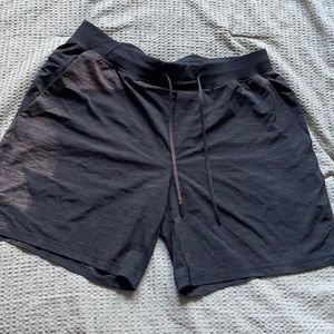 MENS LULULEMON SHORTS!